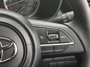 Toyota Urban Cruiser 1.5 XR automatic - Image 10