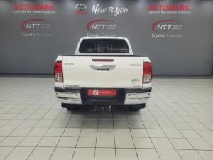 Toyota Hilux 2.4 GD-6 Raider 4X4 automaticD/C - Image 5
