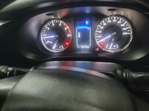 Toyota Hilux 2.4 GD-6 Raider 4X4 automaticD/C - Image 8