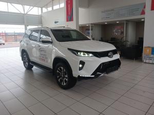 Toyota Fortuner 2.8GD-6 Raised Body automatic - Image 1