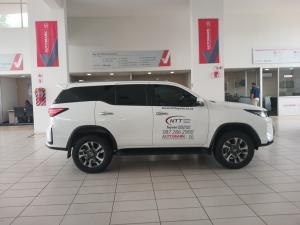 Toyota Fortuner 2.8GD-6 Raised Body automatic - Image 3
