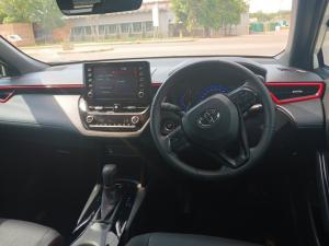 Toyota Corolla Cross 1.8 GR-S - Image 6