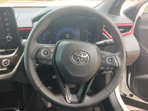 Toyota Corolla Cross 1.8 GR-S - Image 8