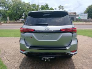 Toyota Fortuner 2.4GD-6 Raised Body - Image 5