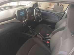 Toyota Starlet 1.5 Xs automatic - Image 7