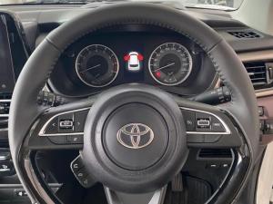 Toyota Starlet Cross 1.5XR automatic - Image 8