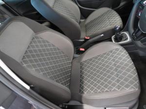 Volkswagen Polo Vivo 1.6 Style - Image 20