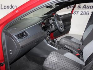 Volkswagen Taigo 1.0 TSI R-LINE DSG - Image 16