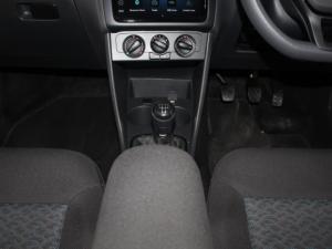 Volkswagen Polo Vivo 1.4 Life - Image 14