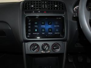 Volkswagen Polo Vivo 1.4 Life - Image 11