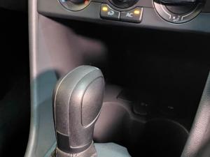 Volkswagen Polo Vivo 1.6 Life TIP - Image 12