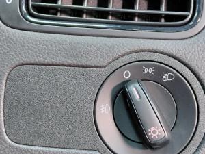 Volkswagen Polo Vivo 1.6 Life TIP - Image 15