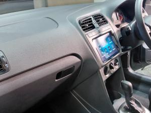 Volkswagen Polo Vivo 1.6 Life TIP - Image 17