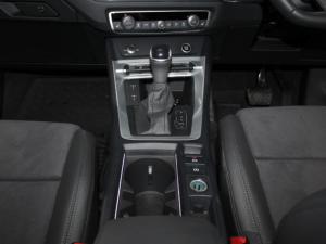 Audi Q3 35 Tfsi Stronic Black Edition - Image 14