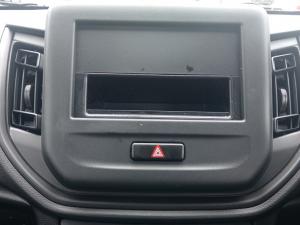 Toyota Vitz 1.0 - Image 12