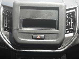 Toyota Vitz 1.0 - Image 12