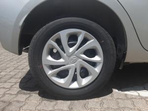 Toyota Vitz 1.0 - Image 15
