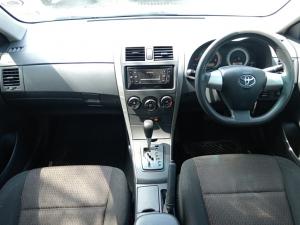 Toyota Corolla Quest 1.6 automatic - Image 6