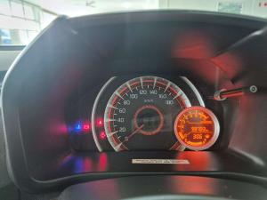 Toyota Vitz 1.0 XR - Image 13