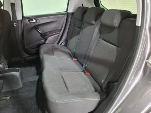 Peugeot 208 1.2 Active - Image 12