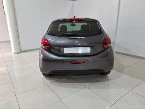 Peugeot 208 1.2 Active - Image 20