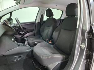 Peugeot 208 1.2 Active - Image 9