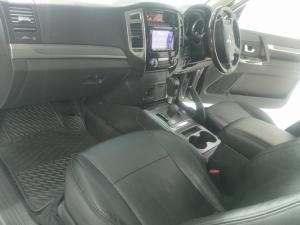 Mitsubishi Pajero 3-door 3.2DI-D GLS - Image 7