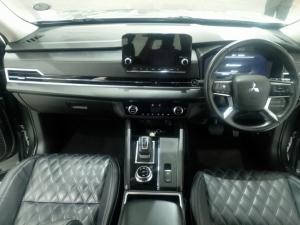 Mitsubishi Outlander 2.5 Aspire - Image 11