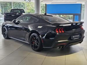 Ford Mustang 5.0 GT fastback - Image 6