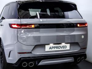 Land Rover Range Rover Sport 4.4 SV+ - Image 11