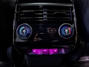 Land Rover Range Rover Sport 4.4 SV+ - Image 18