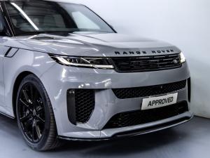 Land Rover Range Rover Sport 4.4 SV+ - Image 3