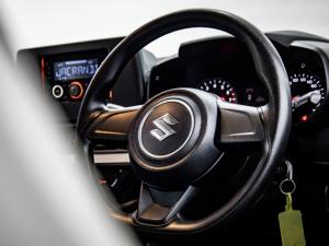 Suzuki Swift 1.2 GL - Image 11