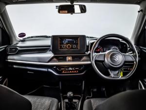 Suzuki Swift 1.2 GL - Image 12