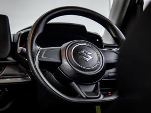 Suzuki Swift 1.2 GL - Image 16