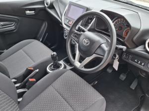 Toyota Vitz 1.0 XR manual - Image 8