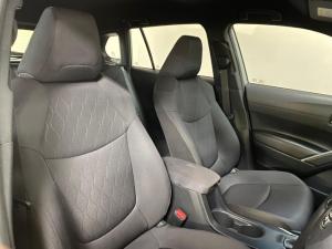 Toyota Corolla Cross 1.8 Xi - Image 9