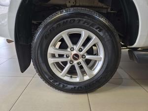 Isuzu D-Max 1.9TD double cab L auto - Image 5