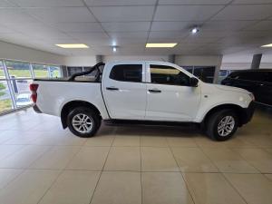 Isuzu D-Max 1.9TD double cab L auto - Image 6