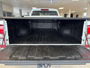 Isuzu D-Max Gen 6 250 single cab Fleetside safety - Image 10