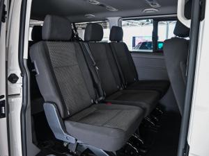 Volkswagen Transporter 2.0TDI Kombi SWB Trendline auto - Image 12
