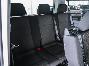 Volkswagen Transporter 2.0TDI Kombi SWB Trendline auto - Image 19