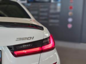 BMW 3 Series 320i Mzansi Edition - Image 6
