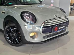 MINI Hatch Cooper Hatch 3-door auto - Image 3