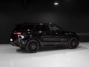 Land Rover Range Rover Sport D350 Dynamic HSE - Image 2