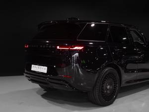 Land Rover Range Rover Sport D350 Dynamic HSE - Image 6