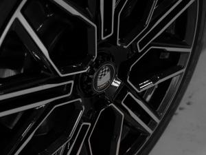 Mercedes-Benz V-Class V300d Exclusive - Image 10