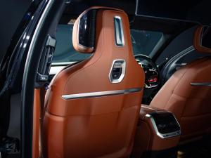 BMW 7 Series 740d xDrive M Sport - Image 11