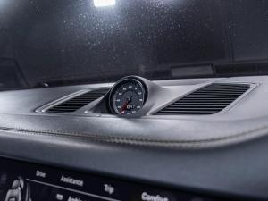 Porsche Cayenne GTS - Image 18