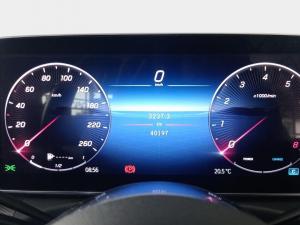 Mercedes-Benz C-Class C200 Avantgarde - Image 11